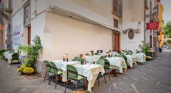 La Basilica restaurant rooms