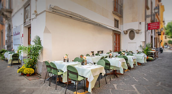Ambienti del Ristorante La Basilica Sorrento